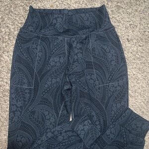 Athleta salutation joggers